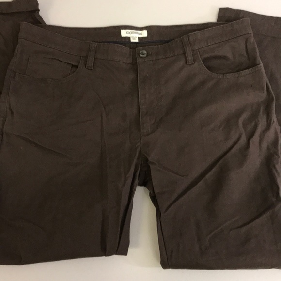 Goodthreads Men's Slim-Fit 5-Pocket Chino Pant E19 - Picture 3 of 6